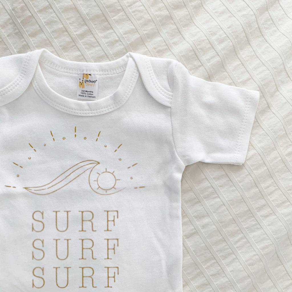 Surf, baby Surfing Shirt, Summer Shirt for baby, Summer baby top, Gender neutral, beach baby, Neutral baby gift, Baby Shower Gift, Hawaiian
